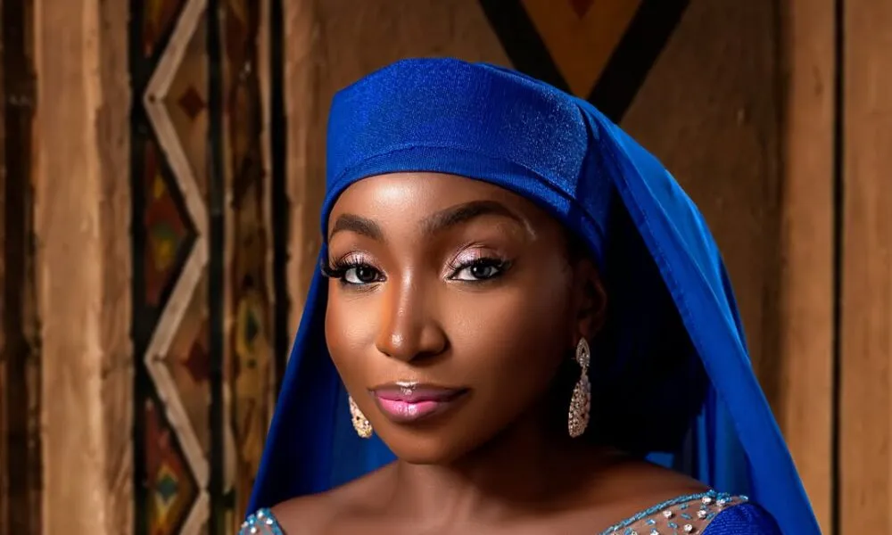 Omowunmi Dada Wore Northern Nigerian Royalty to a Lagos Premiere. This Is What Confidence Looks Like.